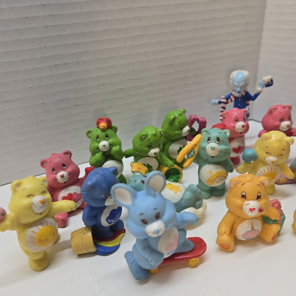 Vintage 80s Care Bears Lot of 18 Mini Figures AGC Hong Kong Rare Toy PVC 2inch - Picture 4 of 7